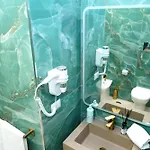 Lifestyle 4* Neapol